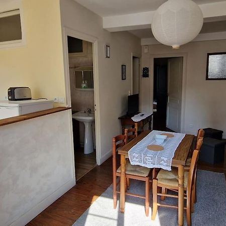 Appartement Dans Maison De Ville - 4 Personnes Oloron-Sainte-Marie Luaran gambar